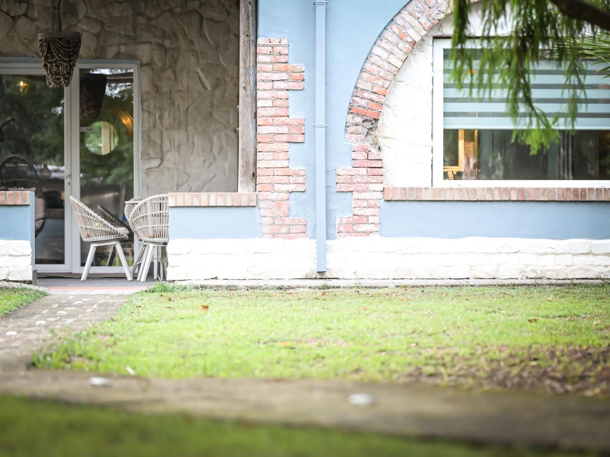 Paradise Ranch Hotel Borgo Sabotino Bagian luar foto