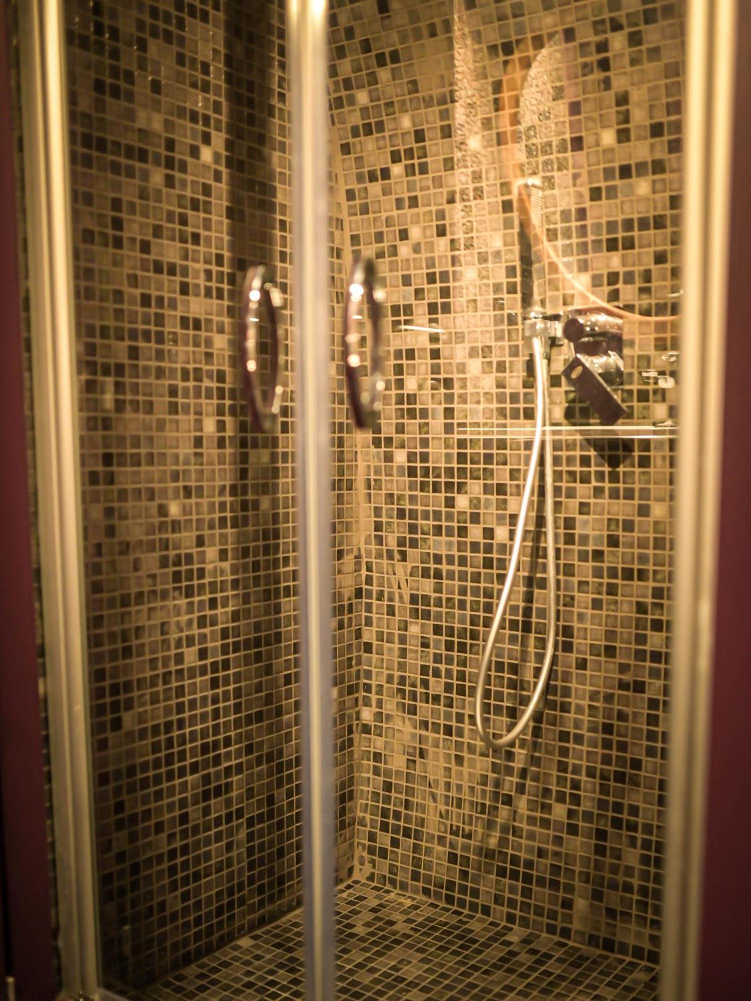 Paradise Ranch Hotel Borgo Sabotino Bagian luar foto