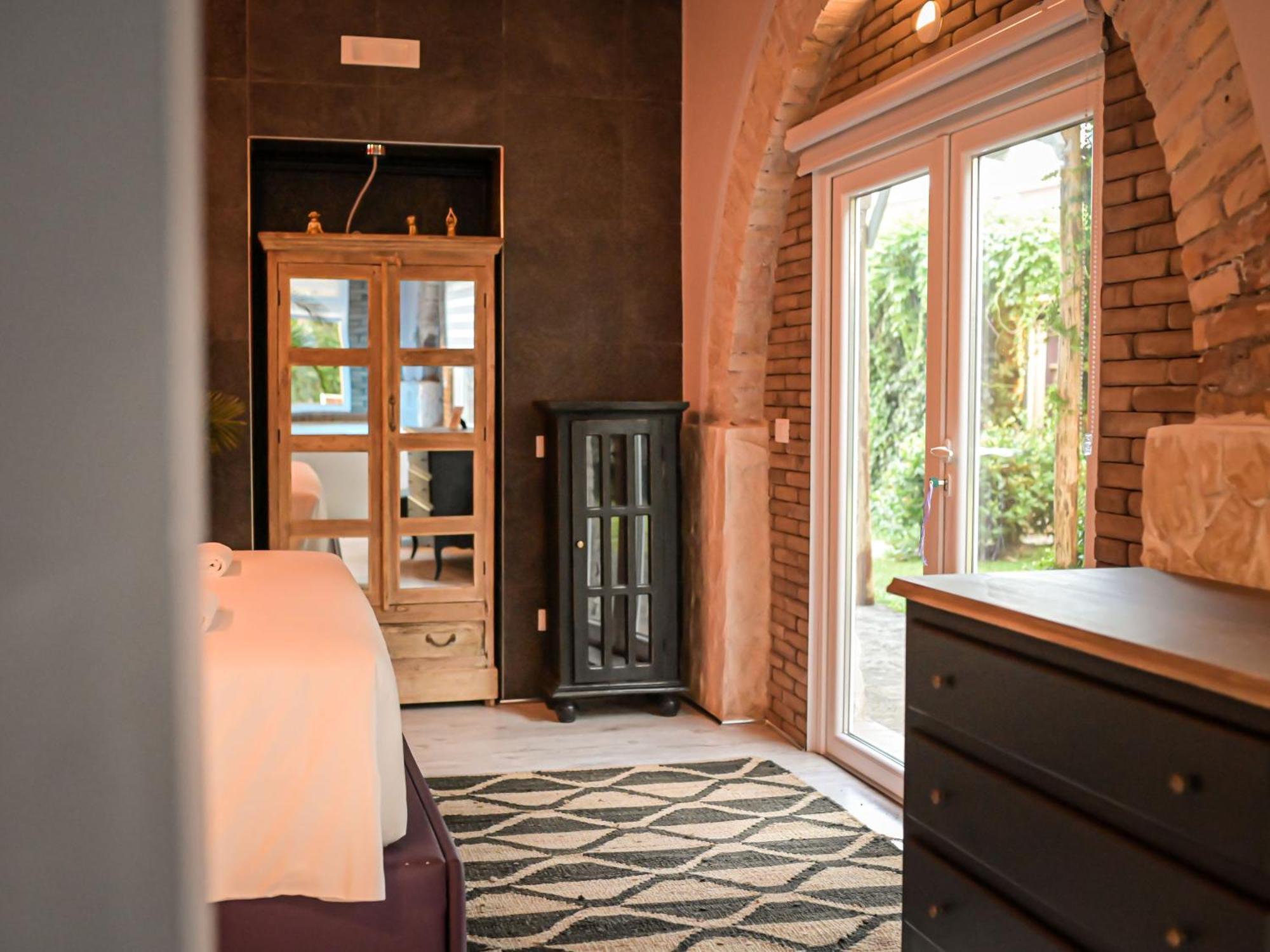Paradise Ranch Hotel Borgo Sabotino Bagian luar foto